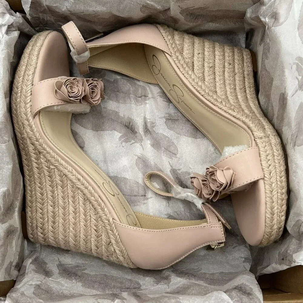 Jessica‎ Simpson Women's Jeffina Wedge Sandals Size 7.5 Blush Floral Applique